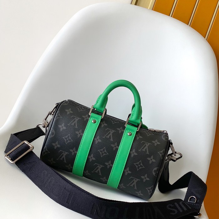 LOUIS VUITTON M25885 キープオール25 サイズ:25x15x11cm