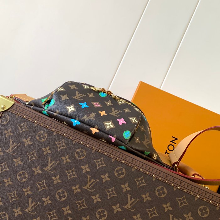 LOUIS VUITTON M24858 ラッシュ ウエストバッグ 黒マルチ サイズ:30x15cm