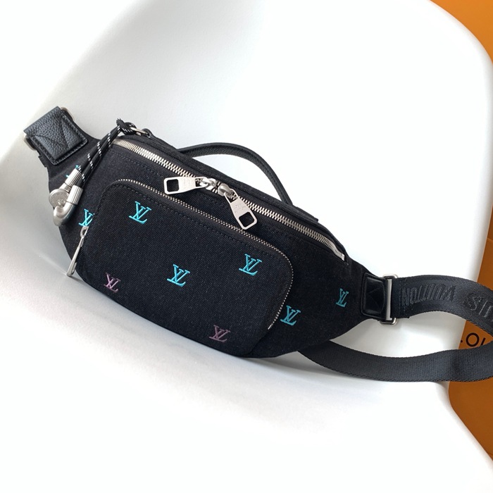 LOUIS VUITTON M13961 グラデーションデニムウエストバッグ サイズ:37x14x13cm