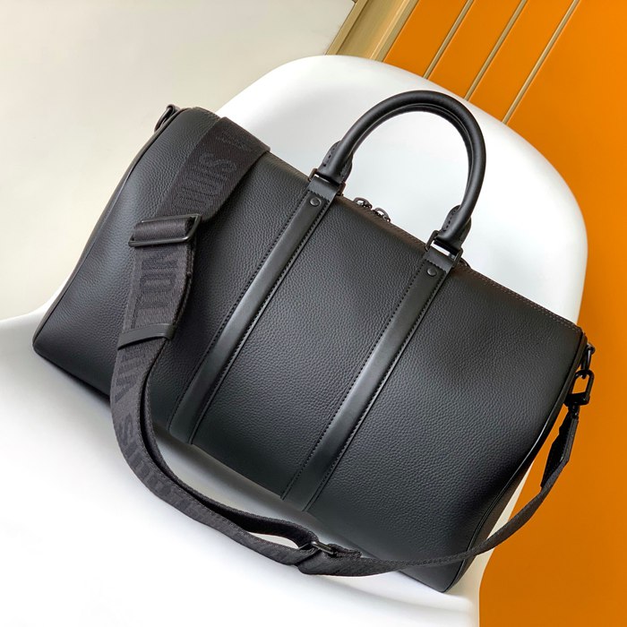 LOUIS VUITTON M21420 キープオール40 サイズ:42x26x20cm