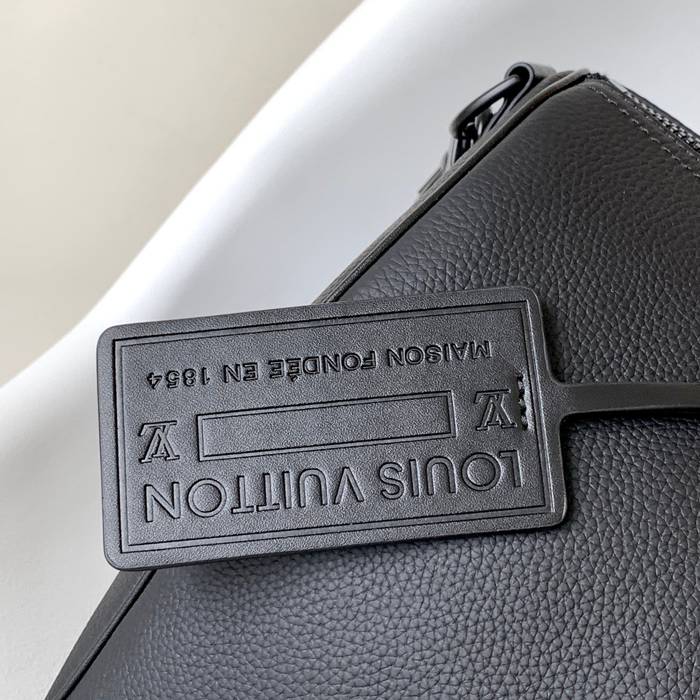 LOUIS VUITTON M21420 キープオール40 サイズ:42x26x20cm