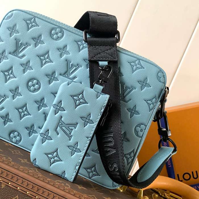 LOUIS VUITTON M14781 トリオ メッセンジャー サイズ:25x18.5cm