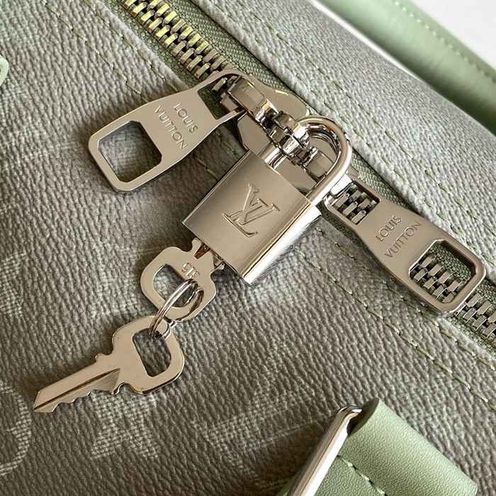 LOUIS VUITTON M11718 キープオール45 サイズ:45x27x20cm