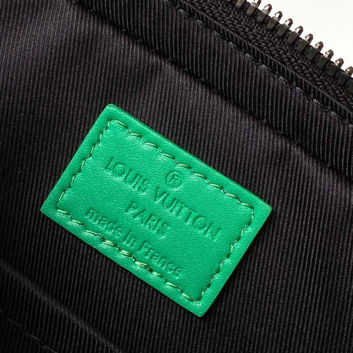 LOUIS VUITTON M26052 トリオ メッセンジャー サイズ:25x18.5cm