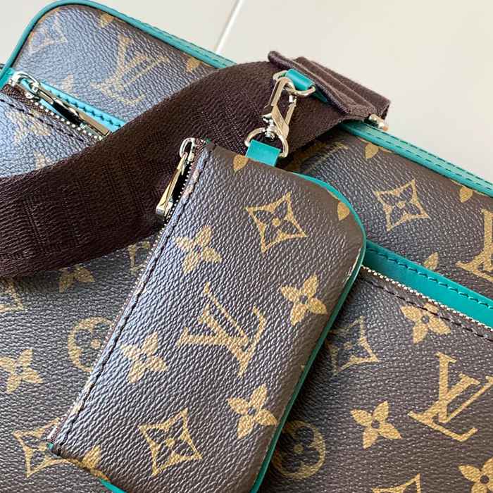 LOUIS VUITTON M12766 トリオ メッセンジャー サイズ:25x18.5cm