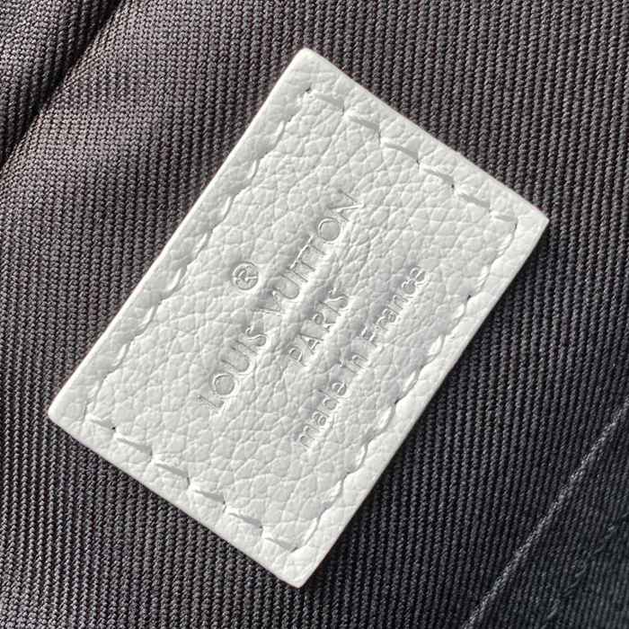 LOUIS VUITTON M24754 トリオ メッセンジャー サイズ:25x18.5cm