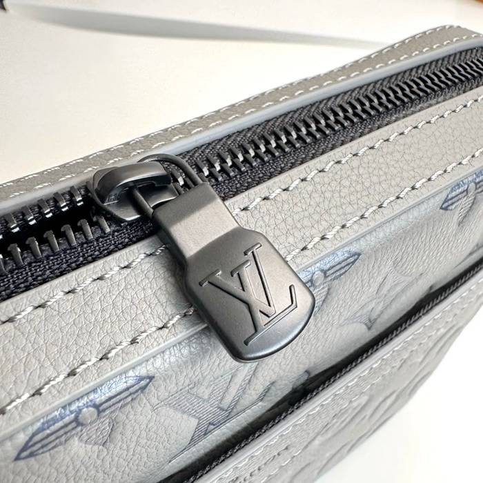LOUIS VUITTON M46603 トリオ メッセンジャー サイズ:25x18.5cm