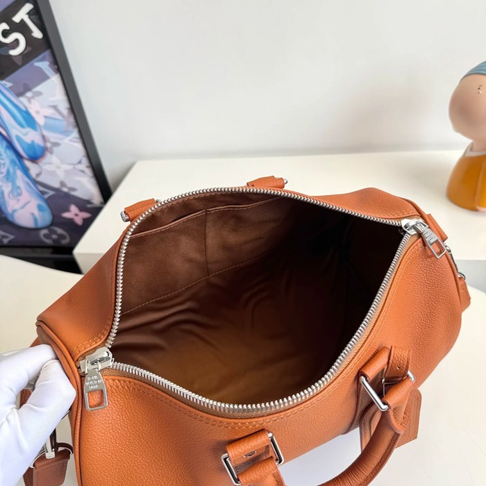 LOUIS VUITTON M25980 キープオール35 サイズ:34x21x16cm