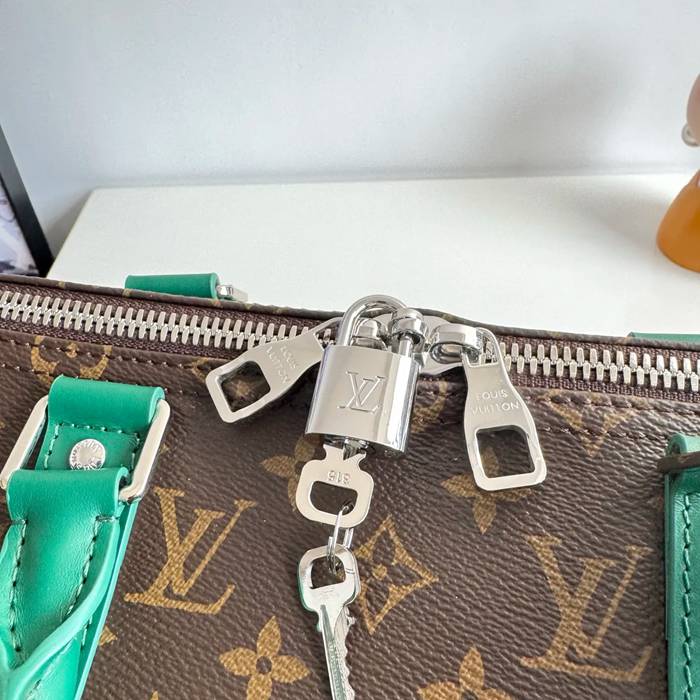 LOUIS VUITTON M12630 キープオール50 サイズ:50x29x23cm