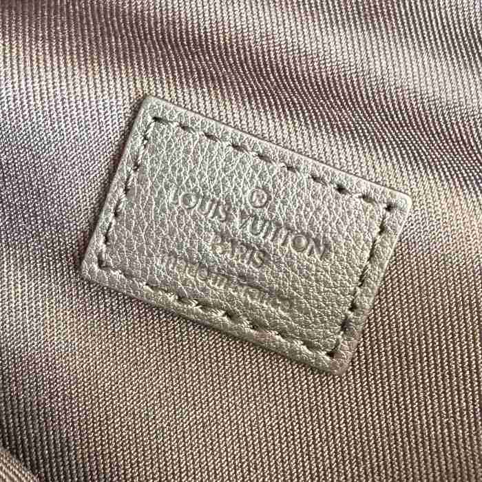 LOUIS VUITTON M46036 ディスカバリー ウエストバッグ サイズ:44x15cm