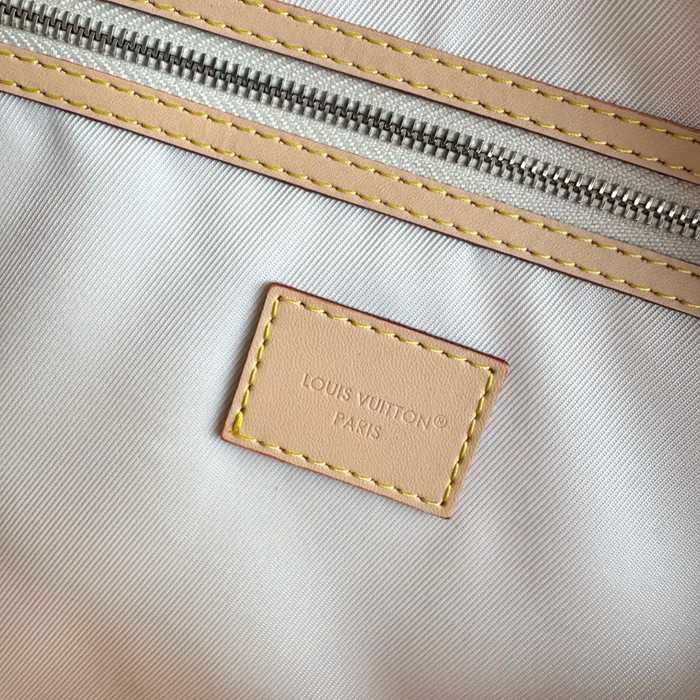 LOUIS VUITTON M26867 キープオール45 サイズ:45x27x20cm