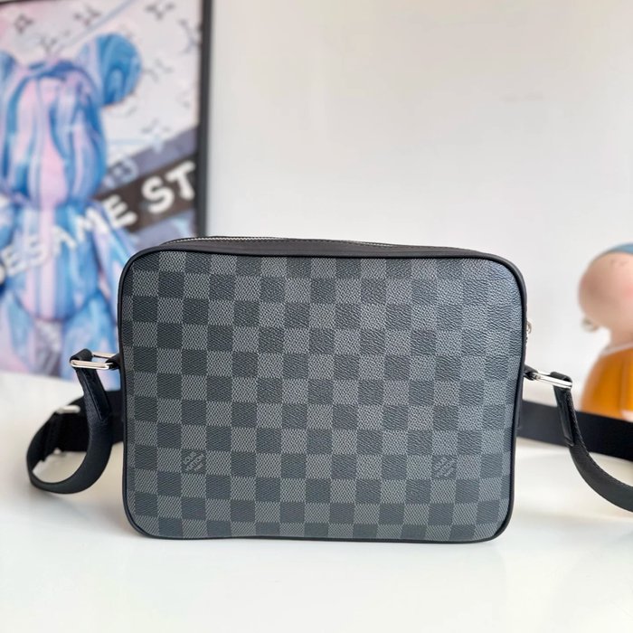 LOUIS VUITTON N40087 トロカデロNM メッセンジャー サイズ:29x21cm