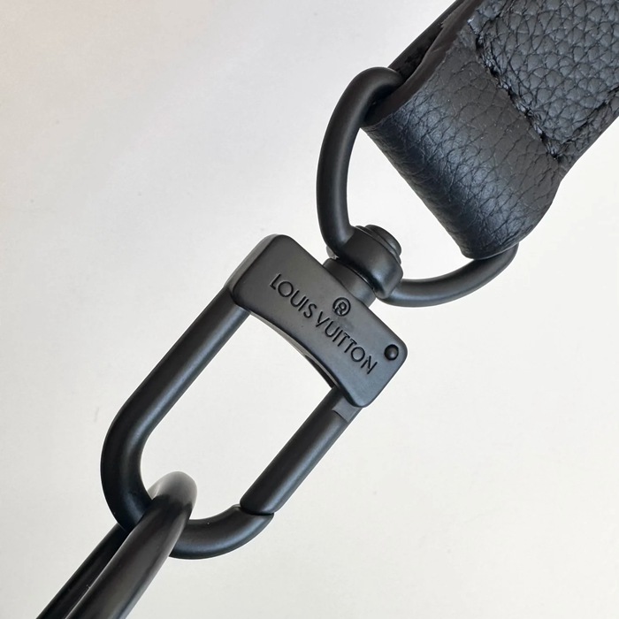 LOUIS VUITTON M28369 キープオール25 サイズ:25x15x11cm