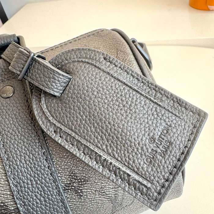 LOUIS VUITTON M28369 キープオール25 サイズ:25x15x11cm
