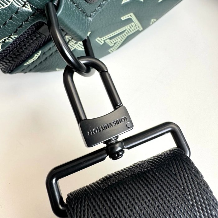 LOUIS VUITTON M27184 シティキープオール サイズ:27.5x16.5x15cm
