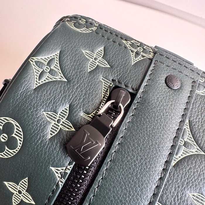 LOUIS VUITTON M27184 シティキープオール サイズ:27.5x16.5x15cm