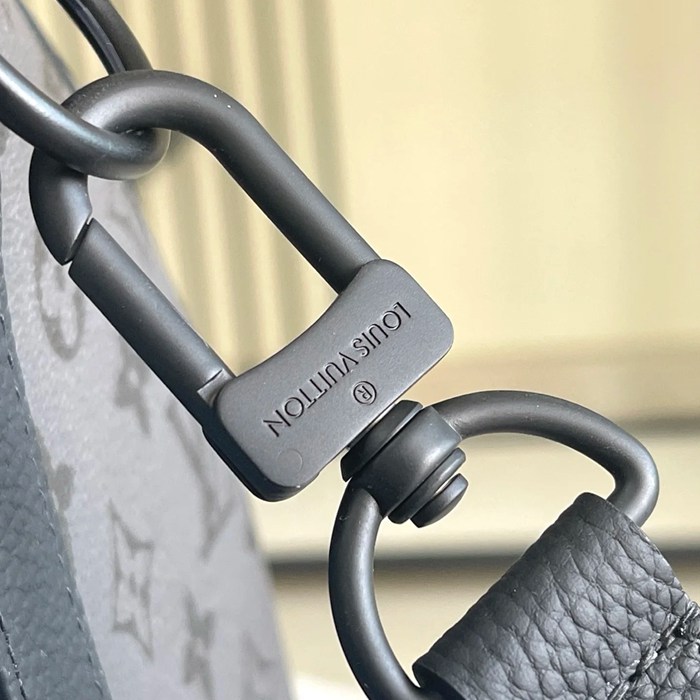 LOUIS VUITTON M28405 イタリアA級レザートラベルバッグ サイズ:55x31x26cm