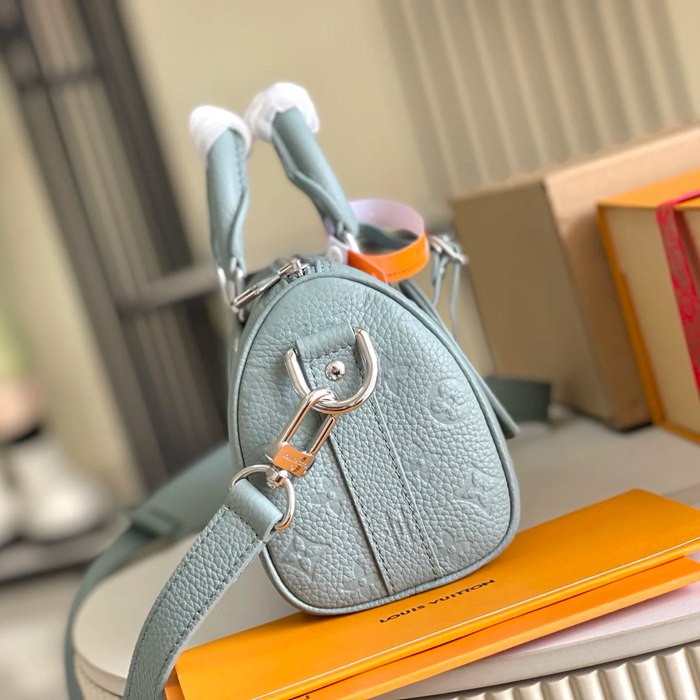 LOUIS VUITTON M13866 特級正品 キープオール サイズ:25x15x11cm