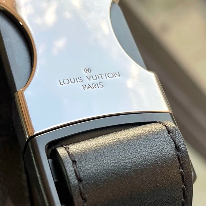 LOUIS VUITTON M44336 特級オリジナルレザーウエストバッグ サイズ:47x20cm