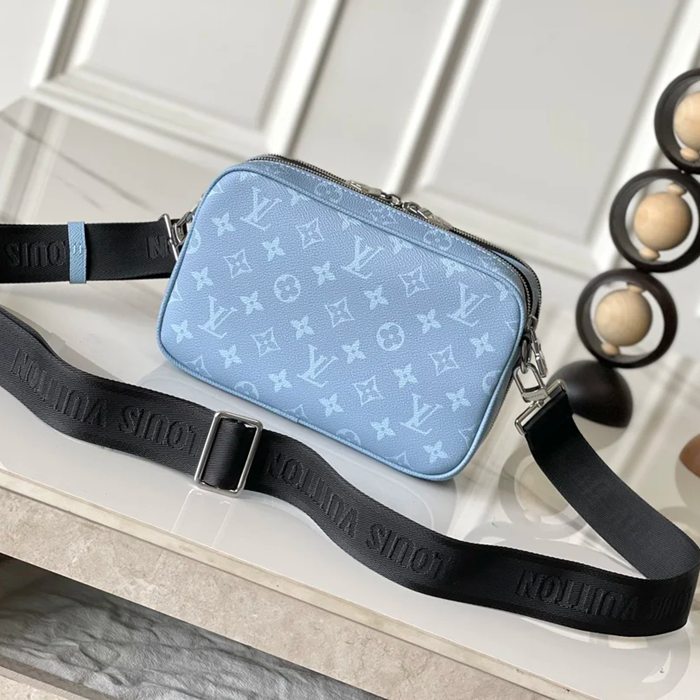 LOUIS VUITTON M14073 アルファ メッセンジャー サイズ:24x16cm