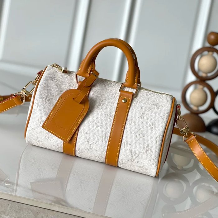 LOUIS VUITTON M15076 キープオール25 サイズ:25x15x11cm
