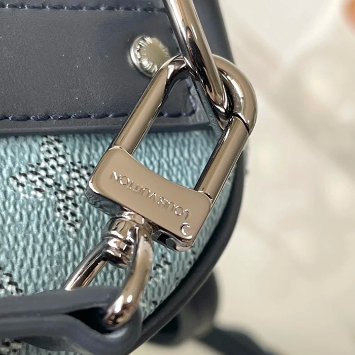 LOUIS VUITTON M14837 キープオール25 サイズ:25x15x11cm