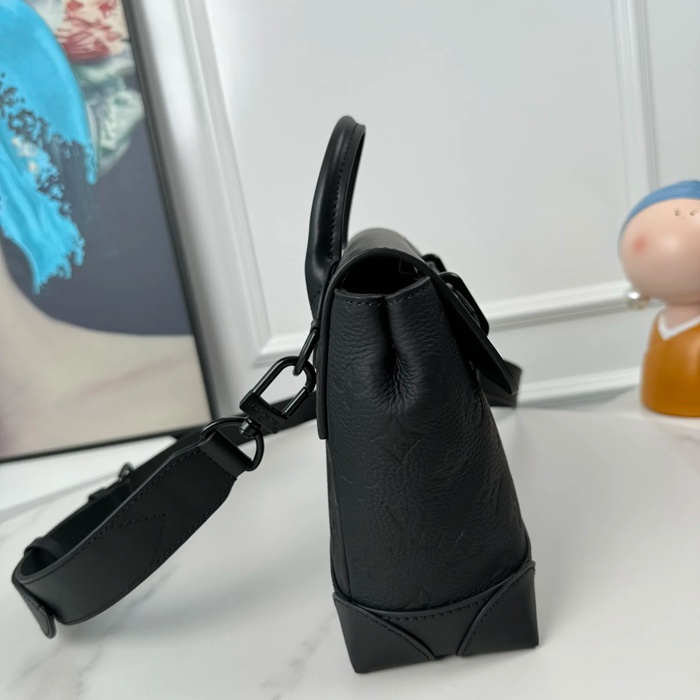 LOUIS VUITTON M24436 キャンバスメッセンジャー スチーマー 小 サイズ:25x19cm