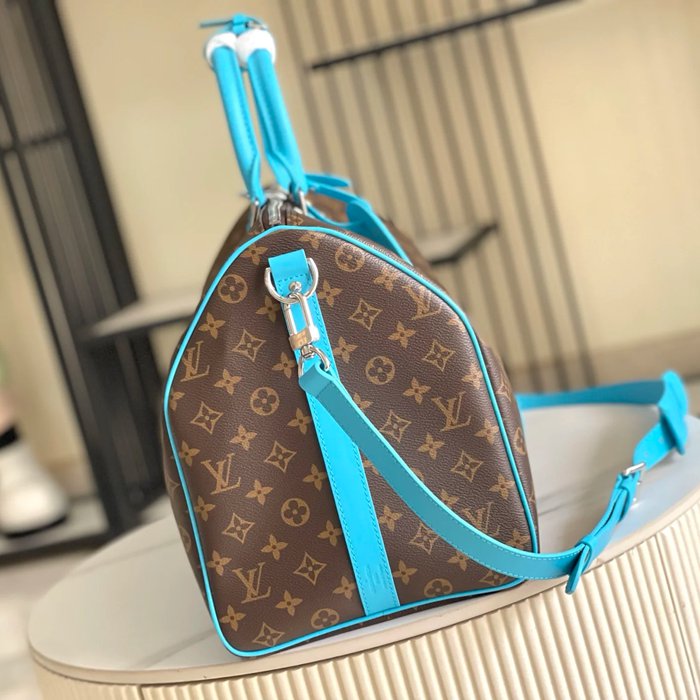 LOUIS VUITTON M12629 特級オールスチール金具 キープオール サイズ:50x29x22cm