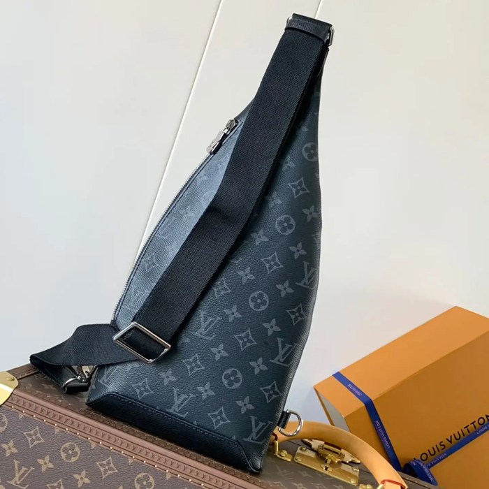LOUIS VUITTON M30936 コーティングキャンバスショルダー デュオ サイズ:42x20cm