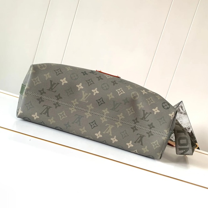 LOUIS VUITTON M27181 メティス 斜め掛け オリーブグリーン サイズ:48x36x12cm