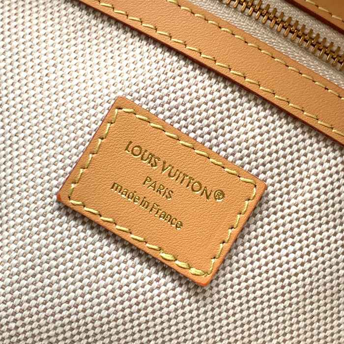 LOUIS VUITTON M27181 メティス 斜め掛け オリーブグリーン サイズ:48x36x12cm