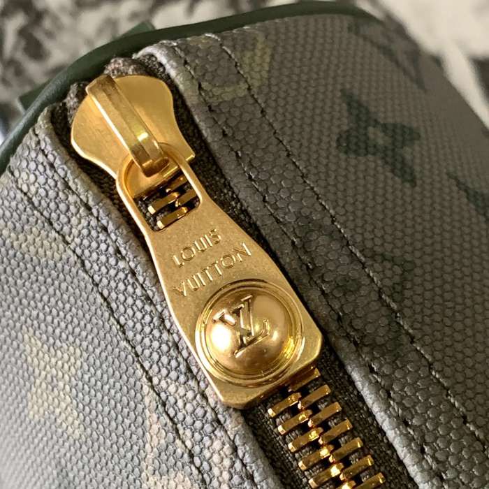 LOUIS VUITTON M26930 キープオール25 オリーブグリーン サイズ:25x15x11cm
