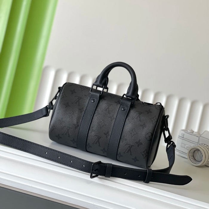 LOUIS VUITTON M28369 キープオール 黒花まくらバッグ サイズ:25x15x11cm