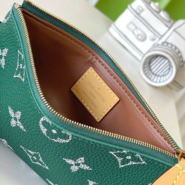 LOUIS VUITTON M24417 スピーディーP9 オールレザーまくらバッグ 緑 サイズ:40x26x23cm