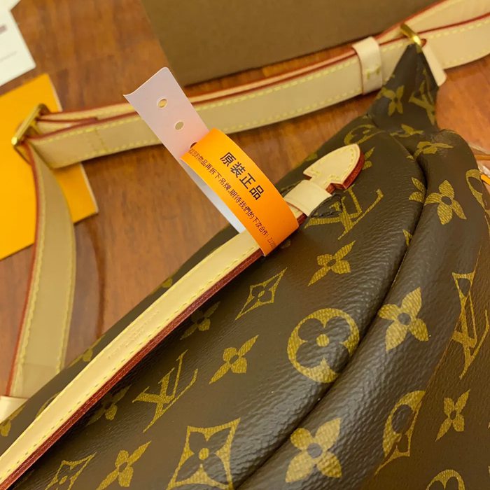 LOUIS VUITTON M43644 イタリアA級ボックスレザーハンドバッグ サイズ: