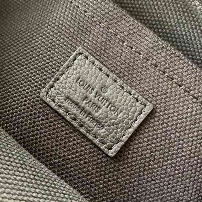 LOUIS VUITTON M26783 中メッセンジャー ニル サイズ:25x17.5x11cm