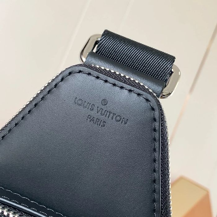 LOUIS VUITTON M47137 小ショルダー アベニュー 黒花 サイズ:33x16x5.7cm