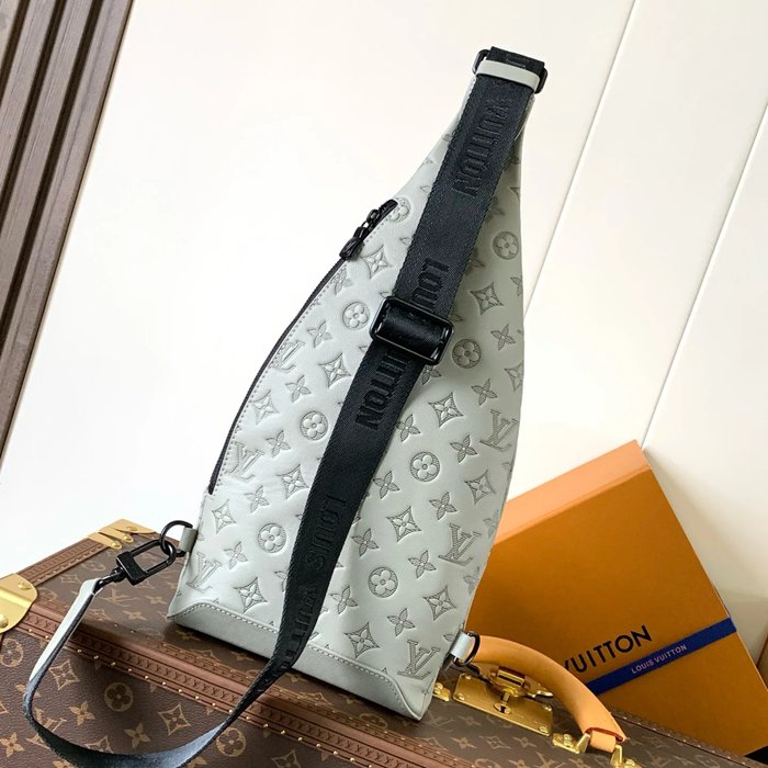 LOUIS VUITTON M14916 小ショルダー デュオ オールレザープレス サイズ:42x20cm