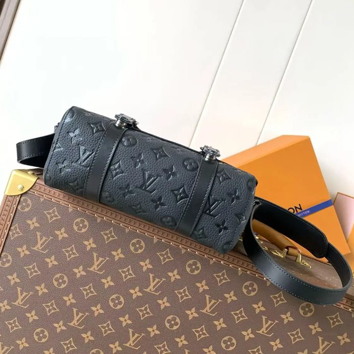 LOUIS VUITTON M28324 小メッセンジャー クリストファー サイズ:29x25cm