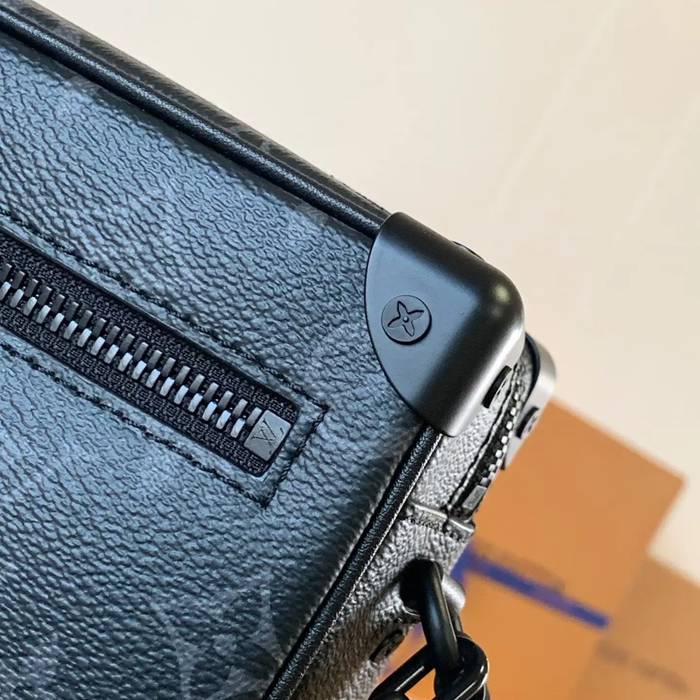 LOUIS VUITTON M44735 小メッセンジャー ソフトトランク サイズ:18.5x13cm