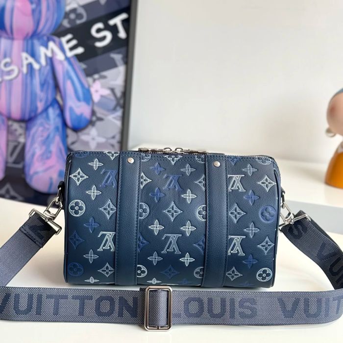 LOUIS VUITTON M28617 牛皮革ハンドバッグ シティキープオール サイズ:27.5x16.5x15cm