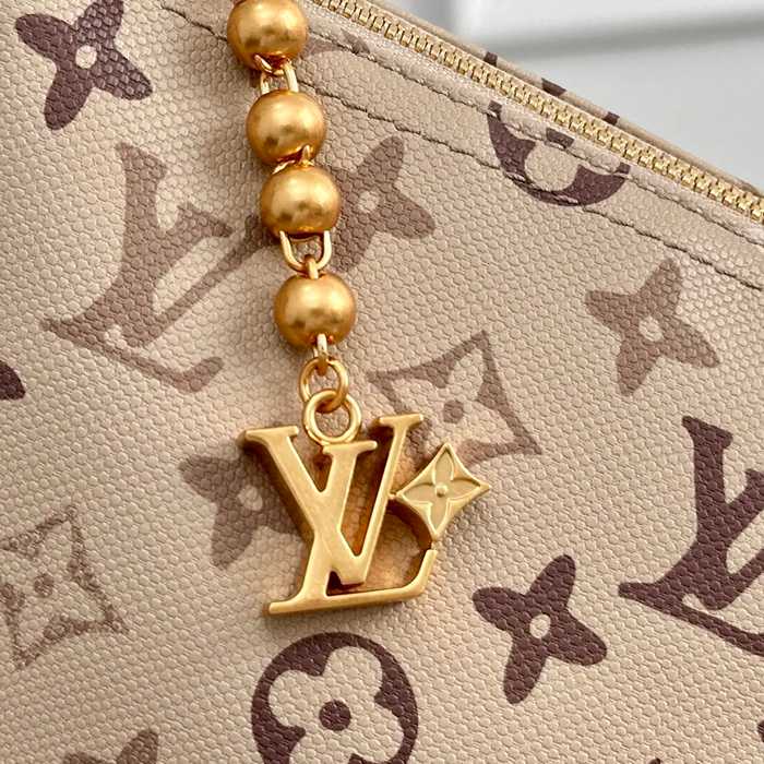 LOUIS VUITTON M26931 杏グラデハンドバッグ メティス サイズ:48x36x12cm
