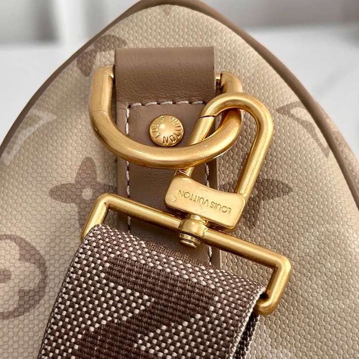 LOUIS VUITTON M29272 杏グラデまくらバッグ キープオール サイズ:25x15x11cm