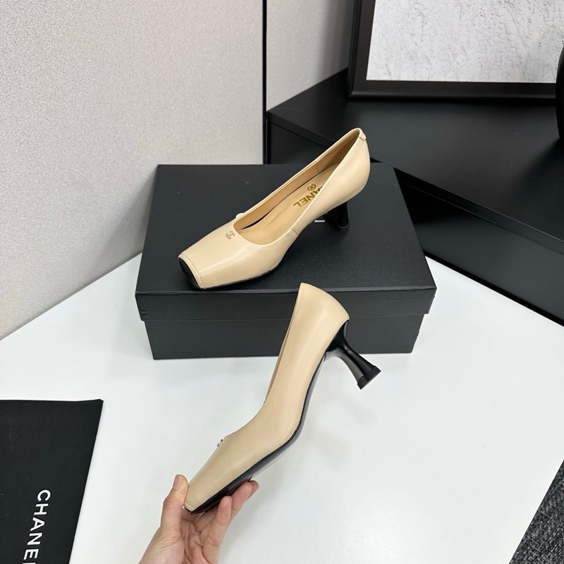 【CHANEL】2026スリッポンレディース