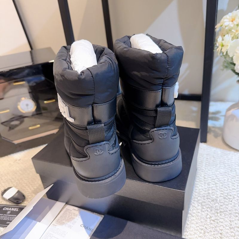 【CHANEL】2026スノーブーツレディース