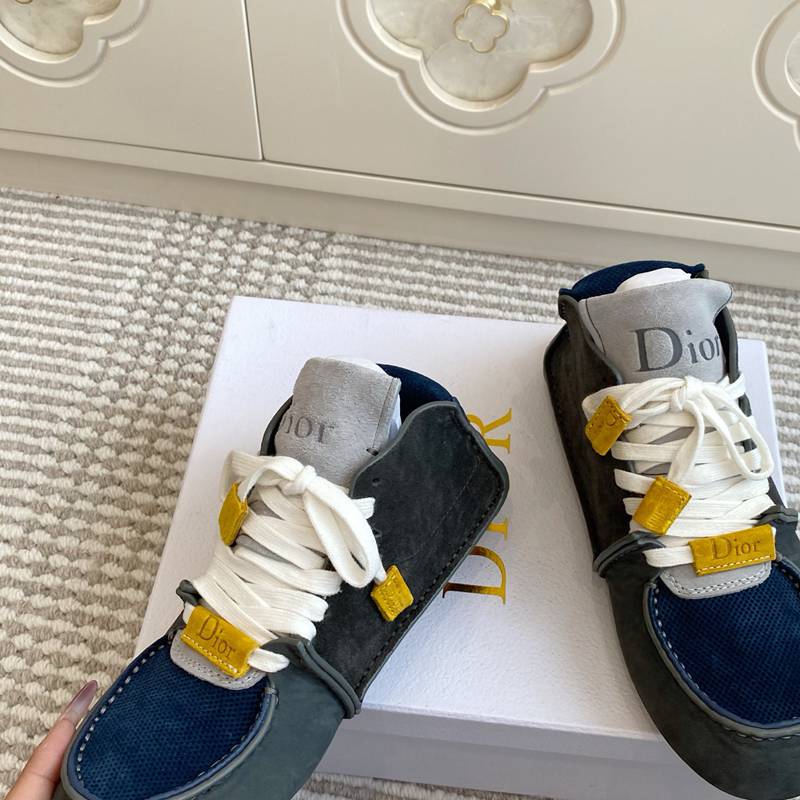 【DIOR】スニーカーメンズレディース