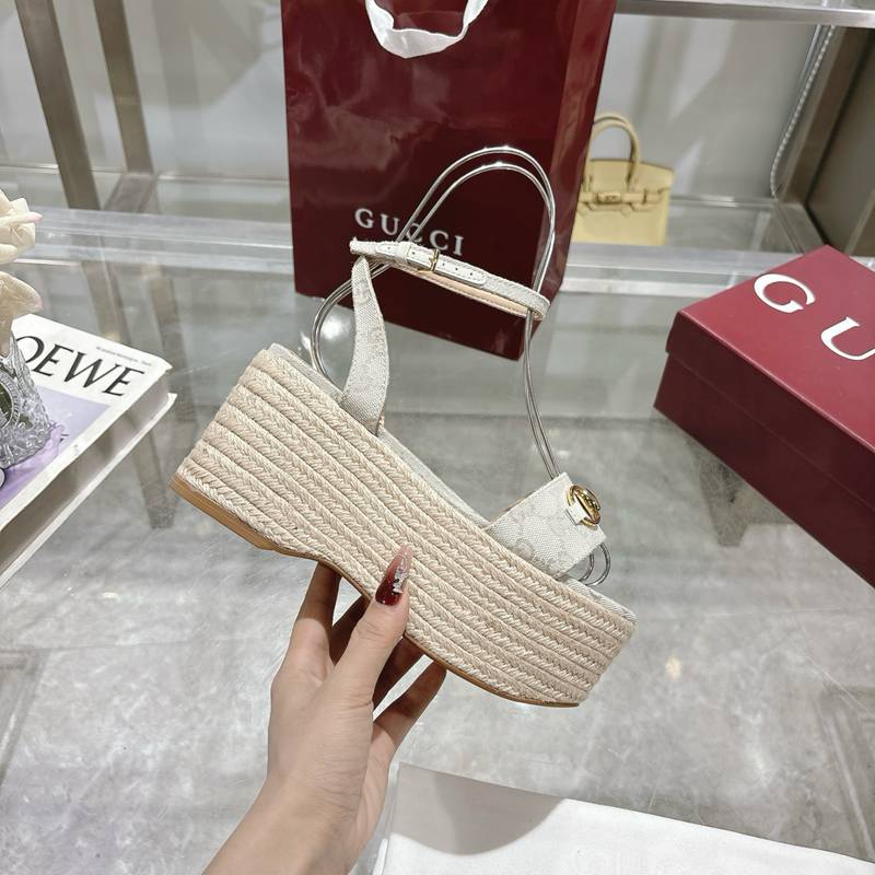 【GUCCI】2026春夏サンダルレディース