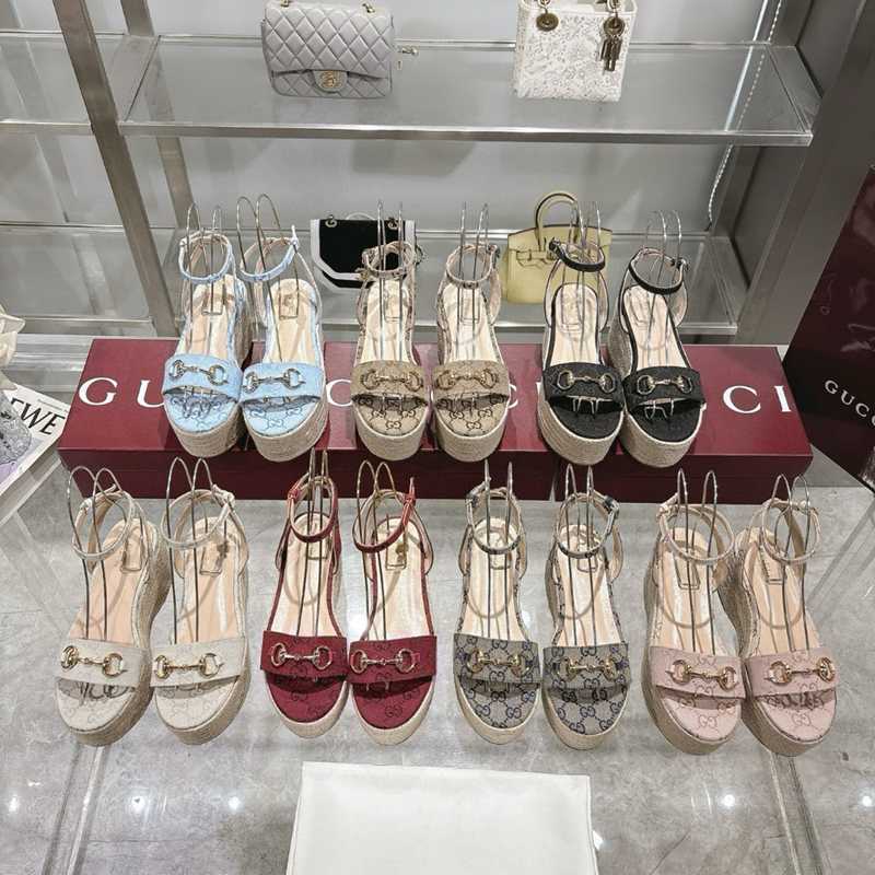 【GUCCI】2026春夏サンダルレディース