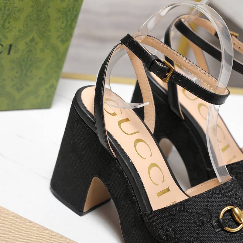 【GUCCI】2026春夏サンダルレディース