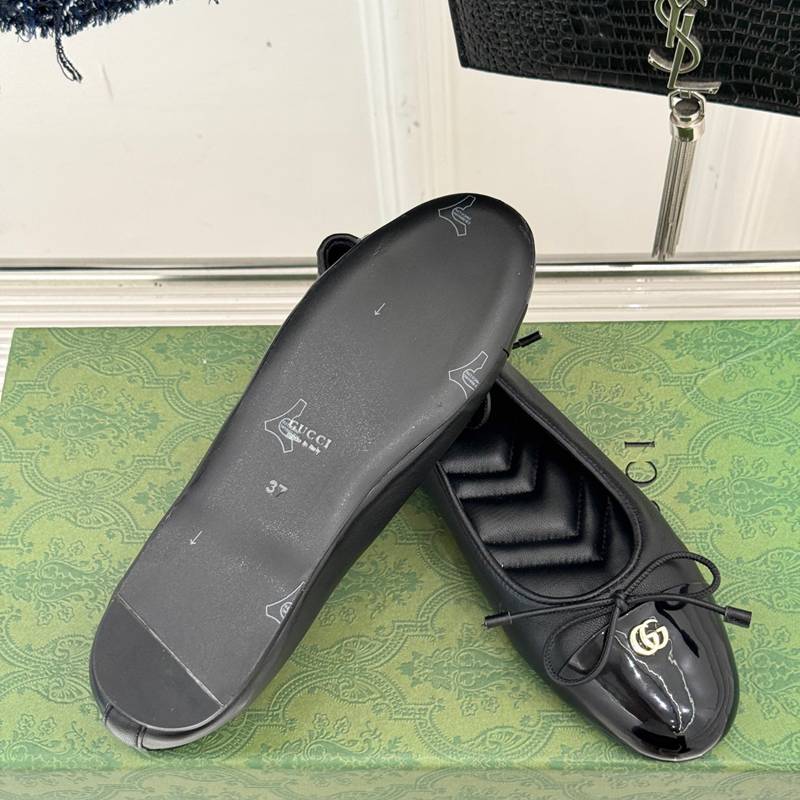【GUCCI】バレエシューズレディース